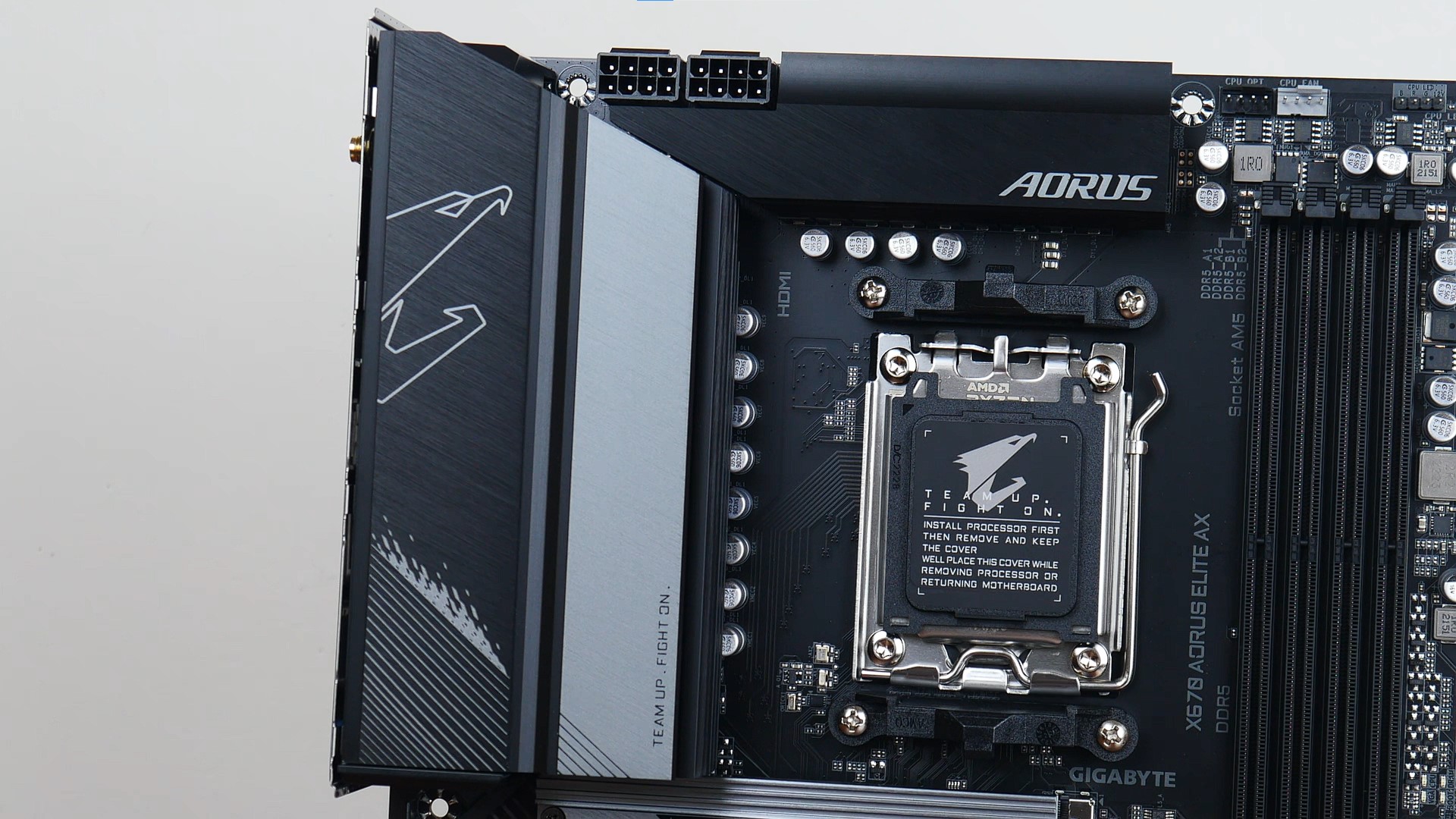 Review Gigabyte X670 AORUS ELITE AX AM5 Motherboard